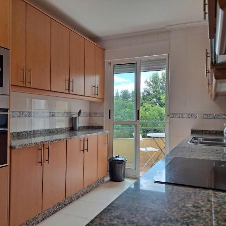 Apartamento Con Vistas, Amplio Y Luminoso Монфорте де Лемос Екстериор снимка