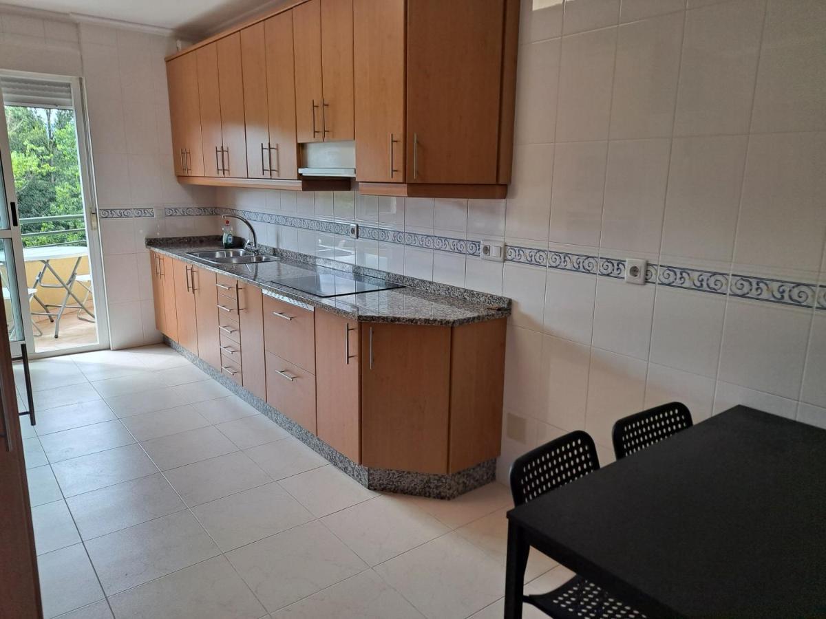 Apartamento Con Vistas, Amplio Y Luminoso Монфорте де Лемос Екстериор снимка